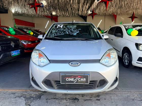 FORD FIESTA 1.6 ROCAM SE 8V FLEX 4P MANUAL